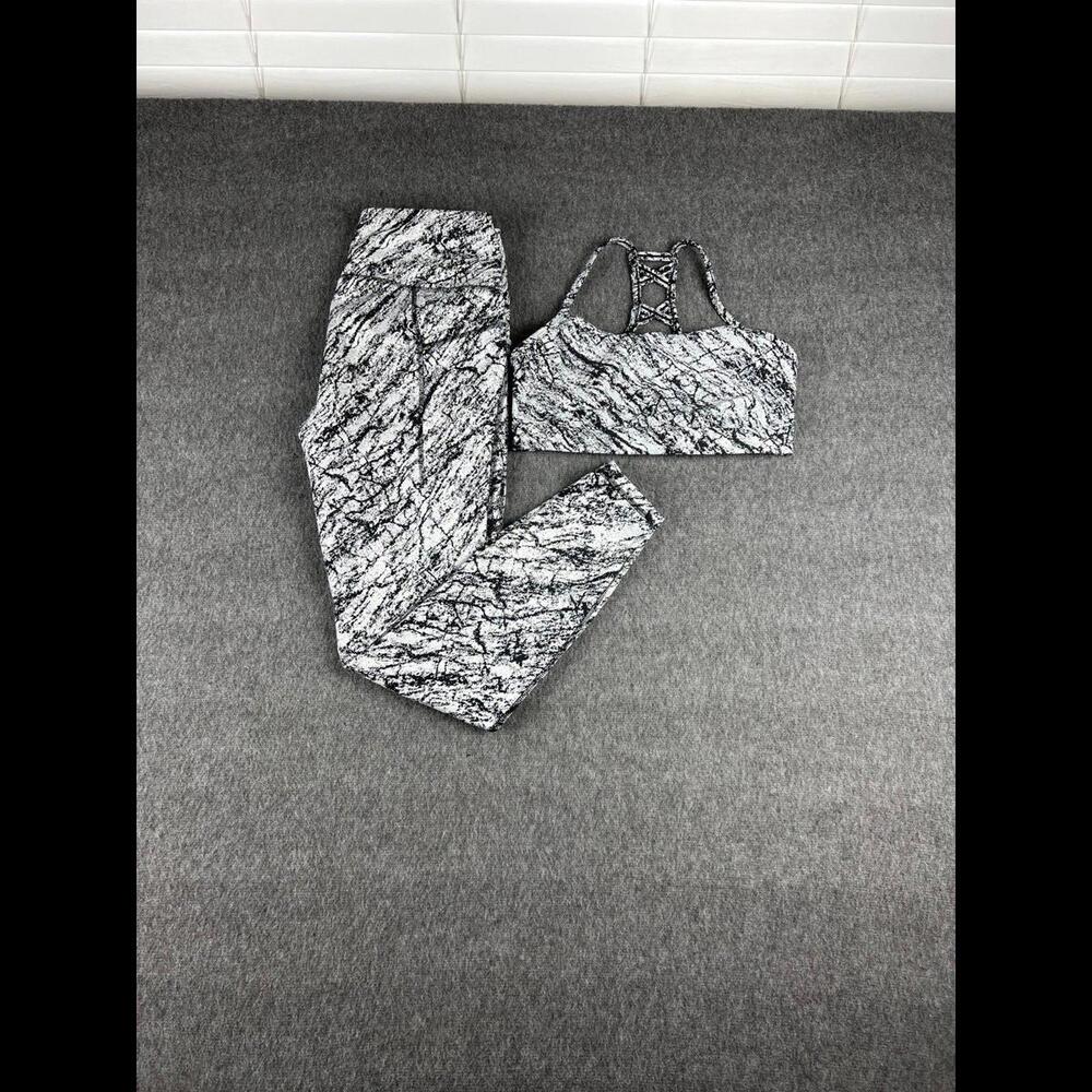 All In Motion Black and Gray Marble Design Set Sz Small